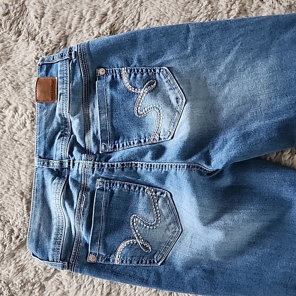 Junior's Wallflower  Skinny Jeans Size 3 EUC - Picture 4 of 5